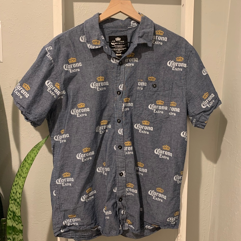Men’s Large Blue Corona Extra Button Down Shirt